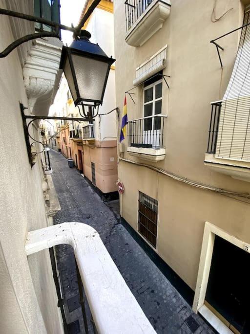 شقة Moderno Duplex En La Tacita De Plata كاديز المظهر الخارجي الصورة